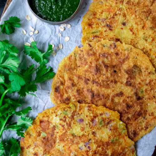 Oats Uttapam/Oats Chilla/Savory Oats Pancake -